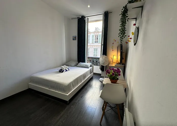 Delight 1st Door Homestay