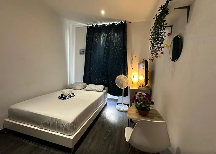 Delight 1st Door